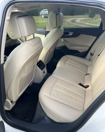 Audi A4 cena 83900 przebieg: 17800, rok produkcji 2018 z Biała małe 254